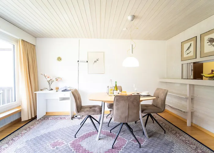 Appartement Brentschpark 28 *